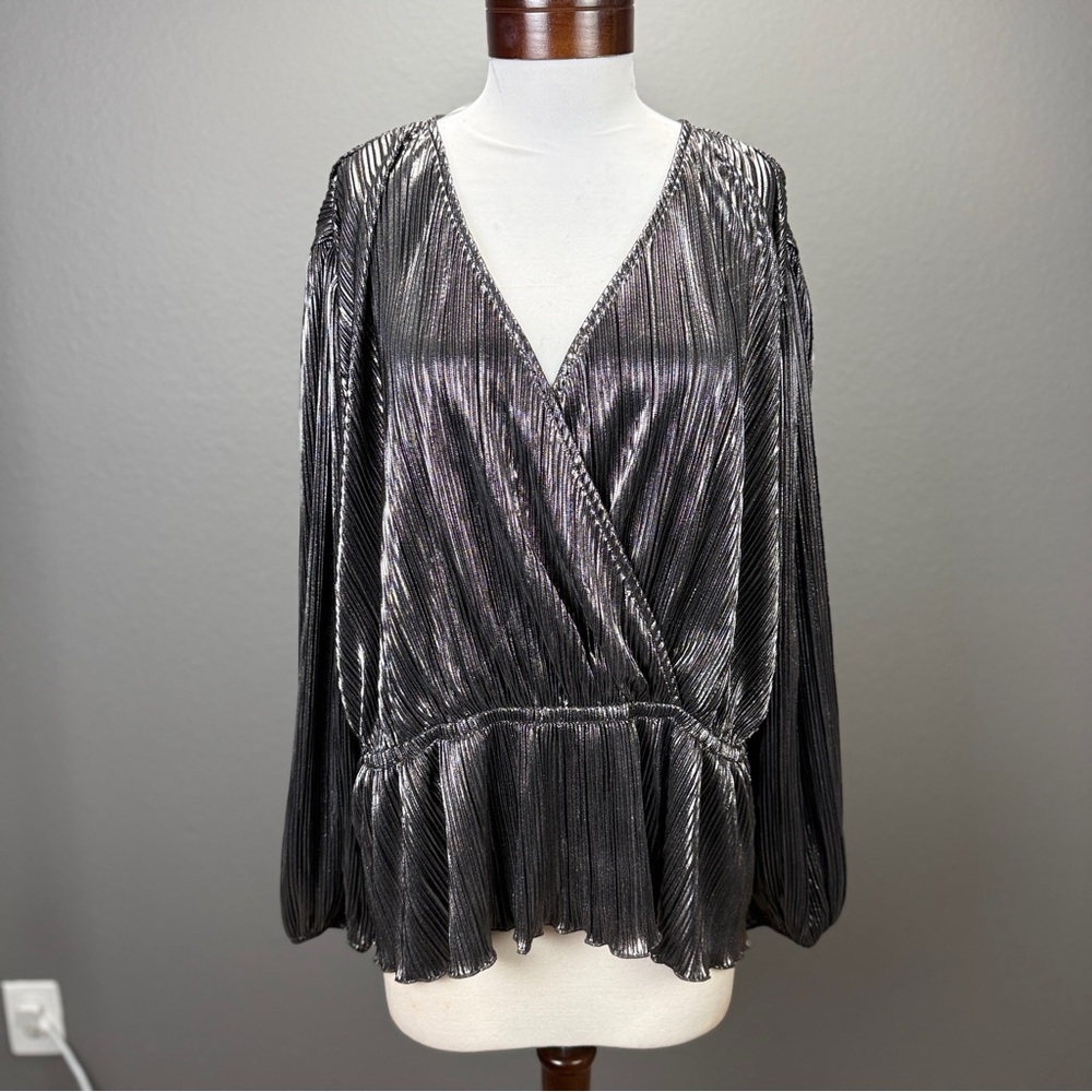 On 34th NWT GunMetal Pleated Faux wrap Surplice-Neck Peplum Top Sz 2X Party